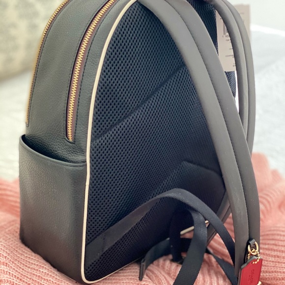 🆕 COACH | Backpack Tiger Print & Tiger Wristlet Bundle - Picture 7 of 16